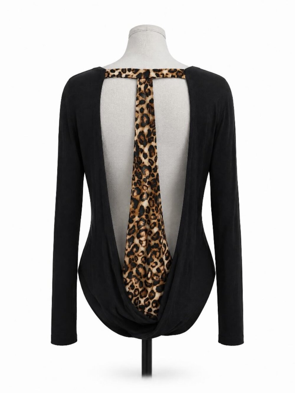 VENUS Leopard Print Back Detail Top Size Large